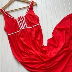 Vintage 1960's Lorraine Bright Cherry Red Slip Nightgown | Small